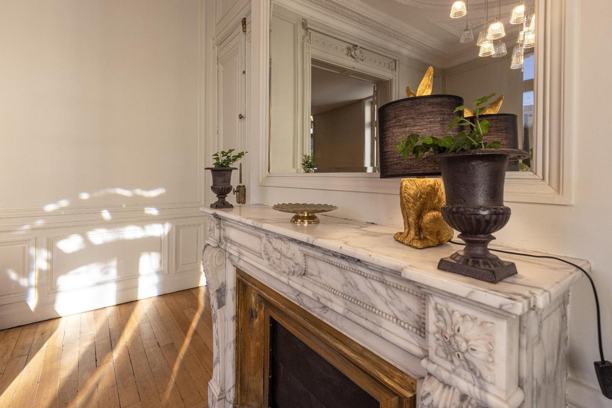 La Maison Blanche - Apparthotels De Charme Chic & Cosy A 350M Du Coeur De Ville De Limoges - Acces Autonome Eksteriør billede