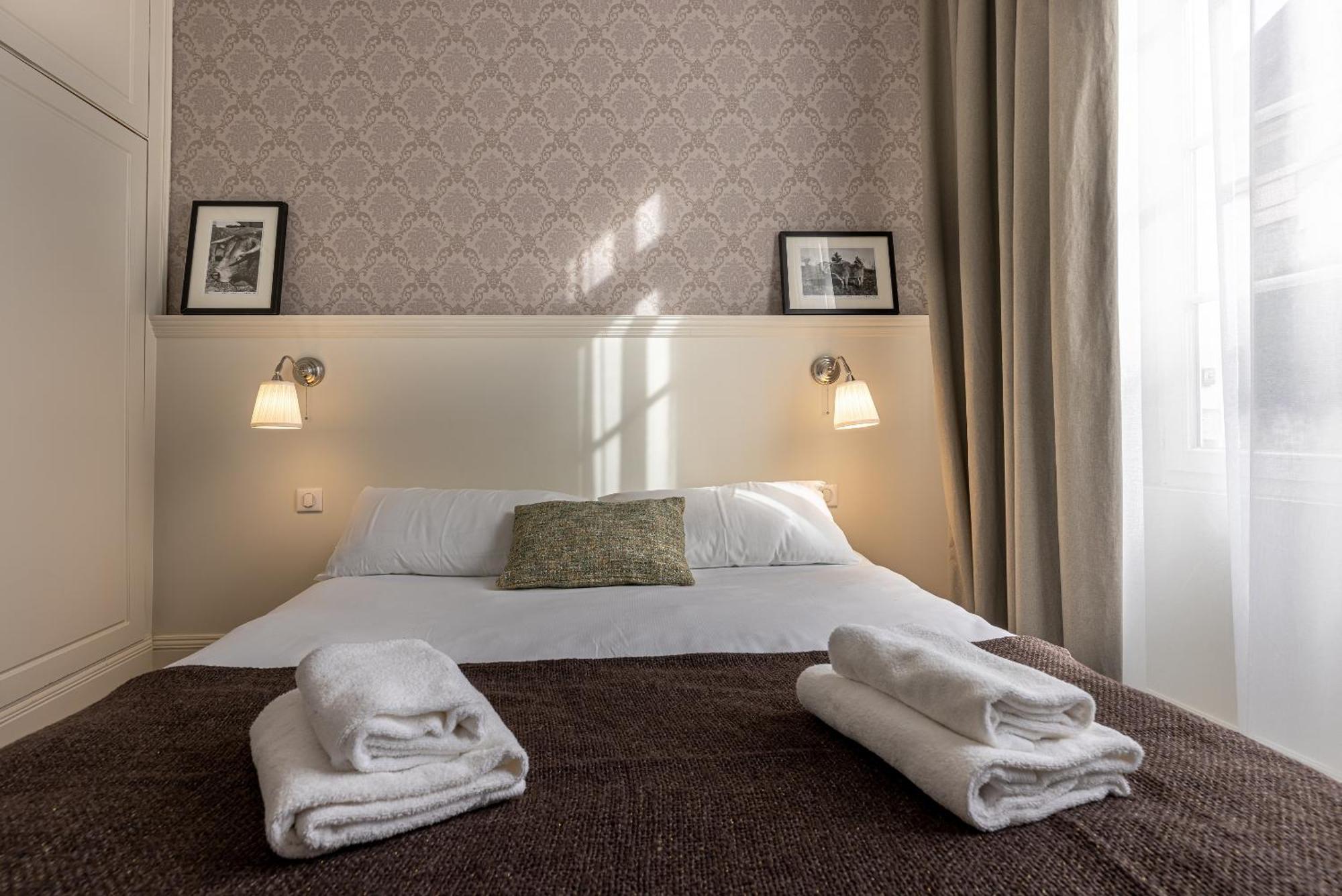 La Maison Blanche - Apparthotels De Charme Chic & Cosy A 350M Du Coeur De Ville De Limoges - Acces Autonome Værelse billede