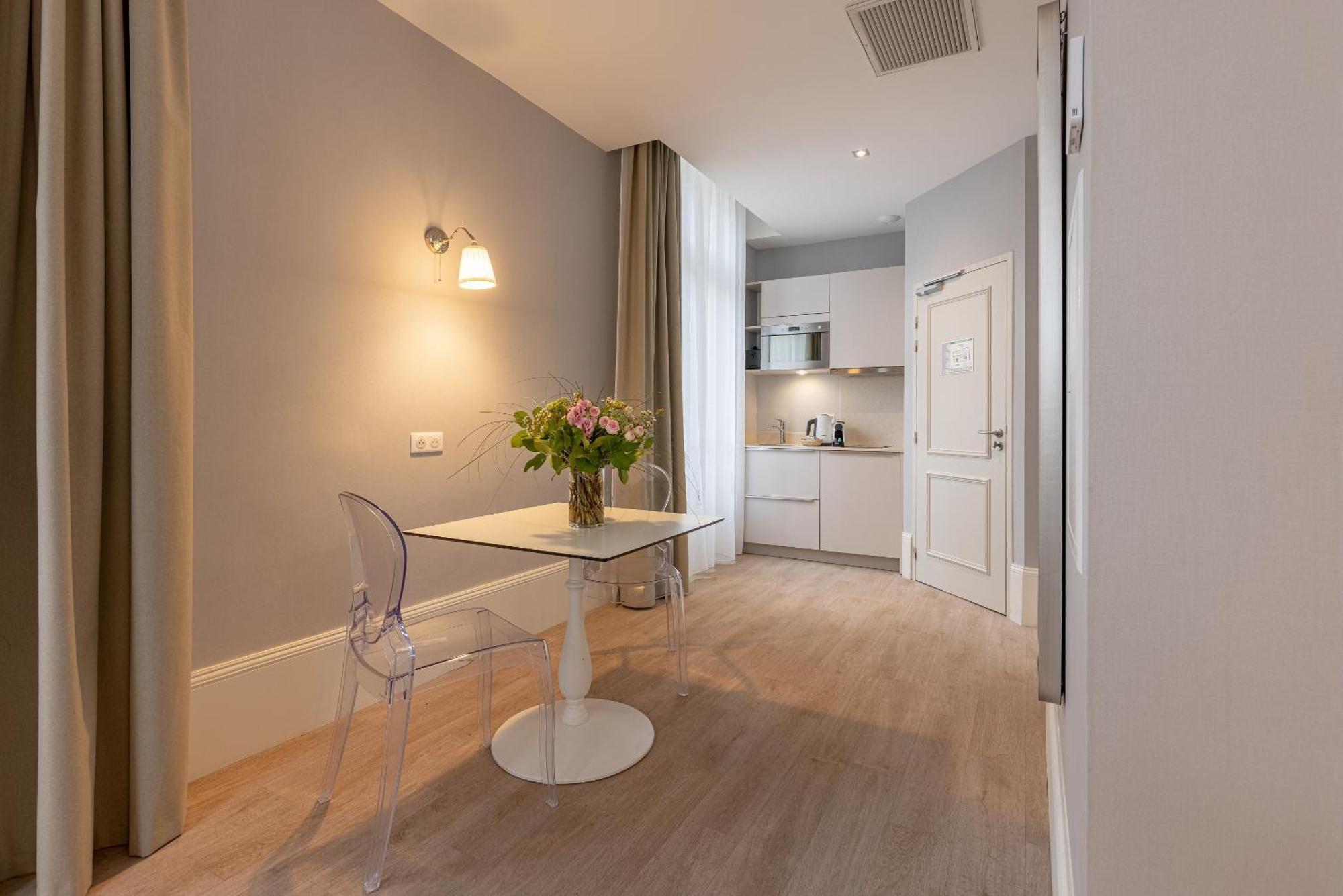 La Maison Blanche - Apparthotels De Charme Chic & Cosy A 350M Du Coeur De Ville De Limoges - Acces Autonome Værelse billede