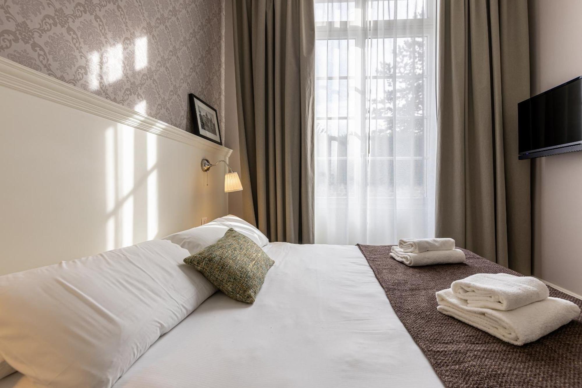 La Maison Blanche - Apparthotels De Charme Chic & Cosy A 350M Du Coeur De Ville De Limoges - Acces Autonome Værelse billede